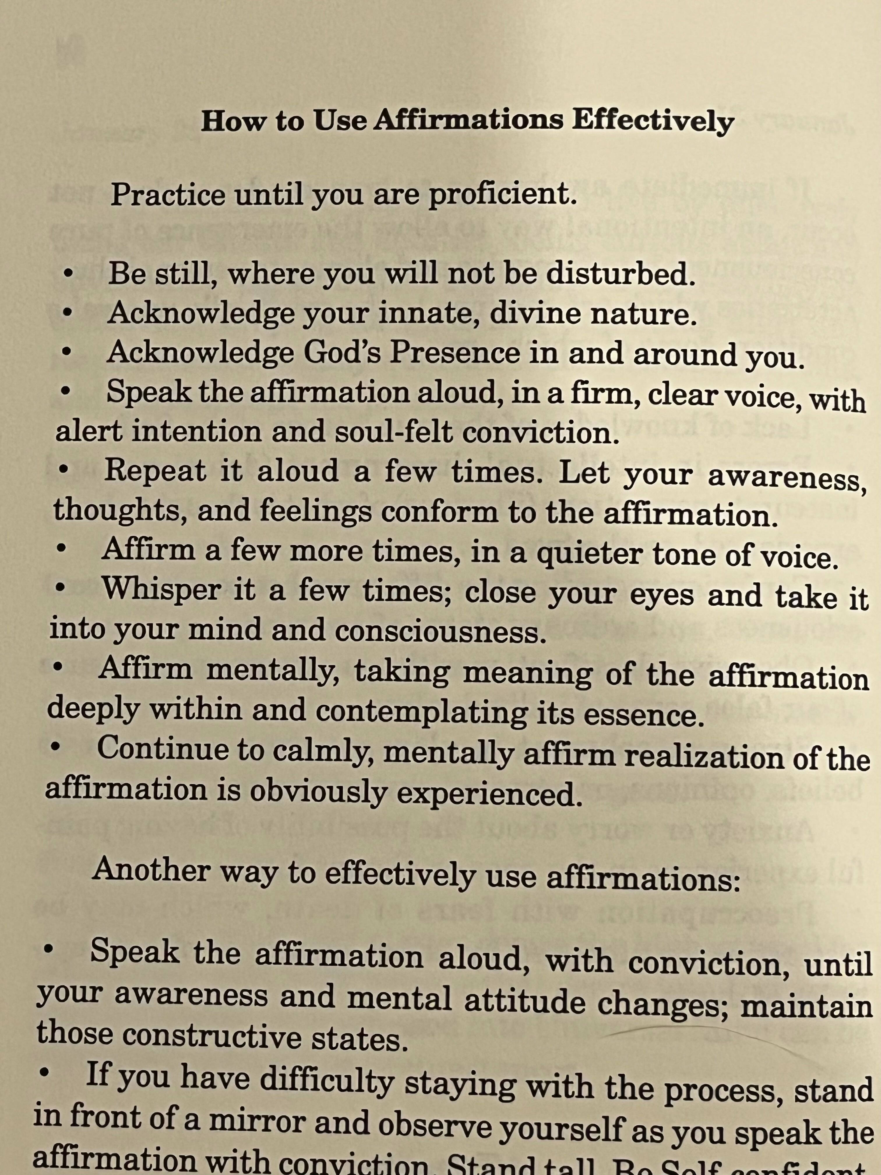 Living in God: 366 Themes for Daily Meditative Contemplation and Spiritual Enrichment Through the Year