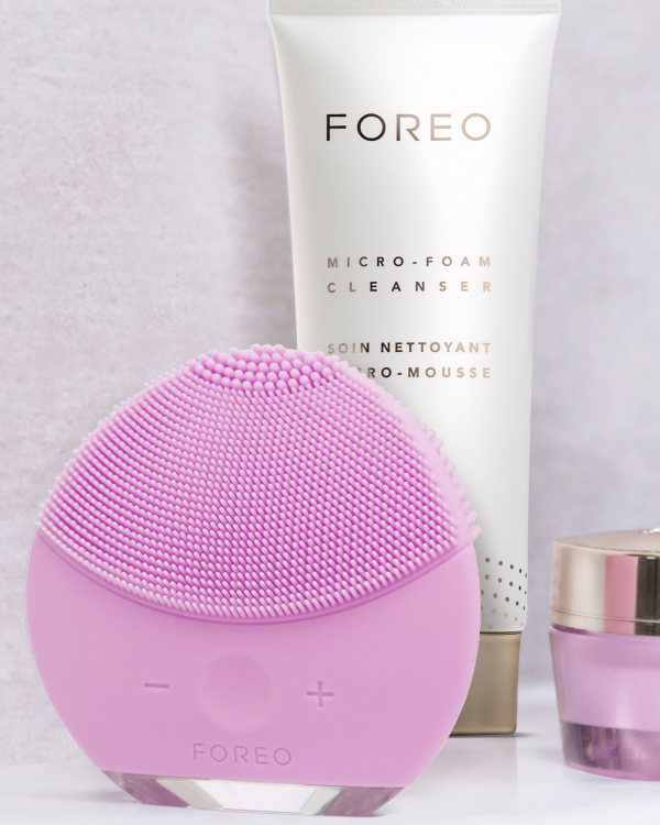 FOREO LUNA Mini 2 Yüz Masajı ve Temizleme Cihazı - Pearl Pink