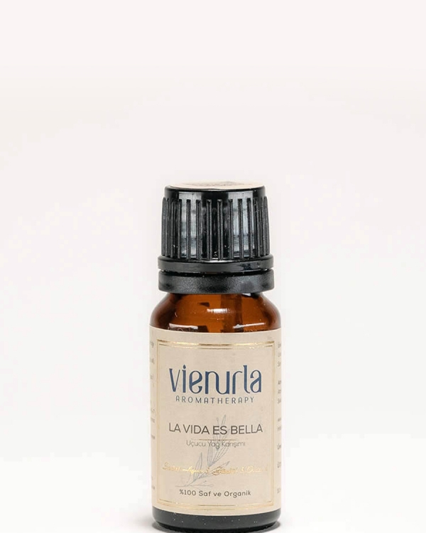 VİENURLA AROMATHERAPY La vida es bella Uçucu Yağ Karışımı 10 ml