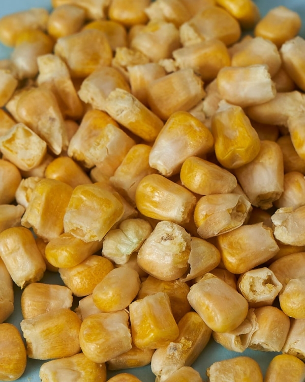 FARMHOOD Freeze Dried Böğürtlen, Mandalina ve Mısır Cipsi